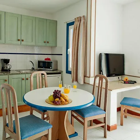 Lopez Paradise Island Hotel 4*