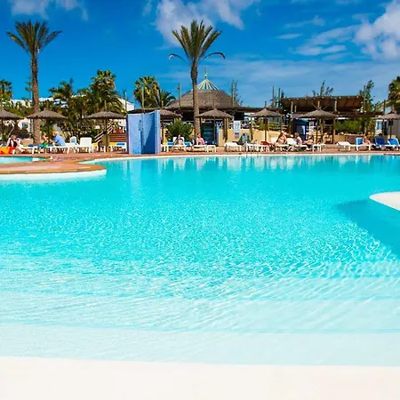 Lopez Paradise Island Hotel 4*